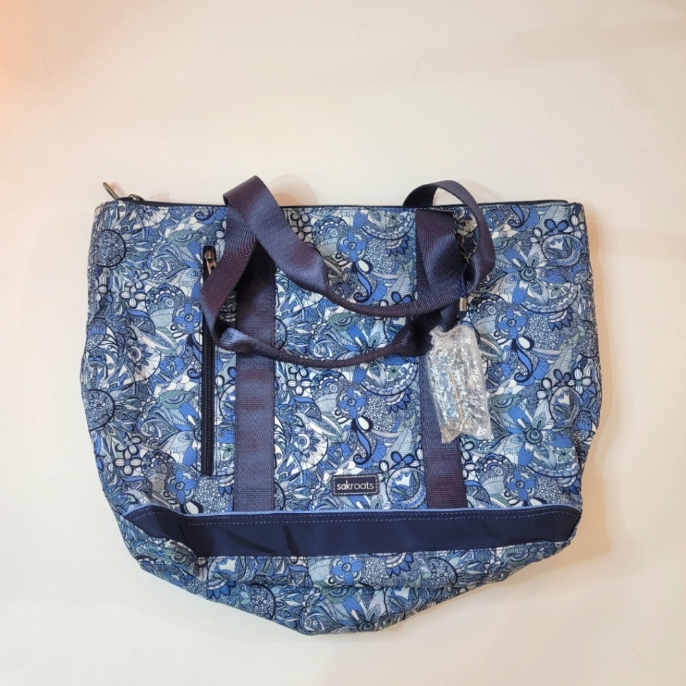 Sakroots Blue Floral Adventure Nylon Tote